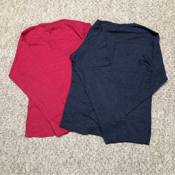 EUC ladies Branded Bull soft long sleeve scrub tees. Blue and Red. Size XL - Picture 2 of 6